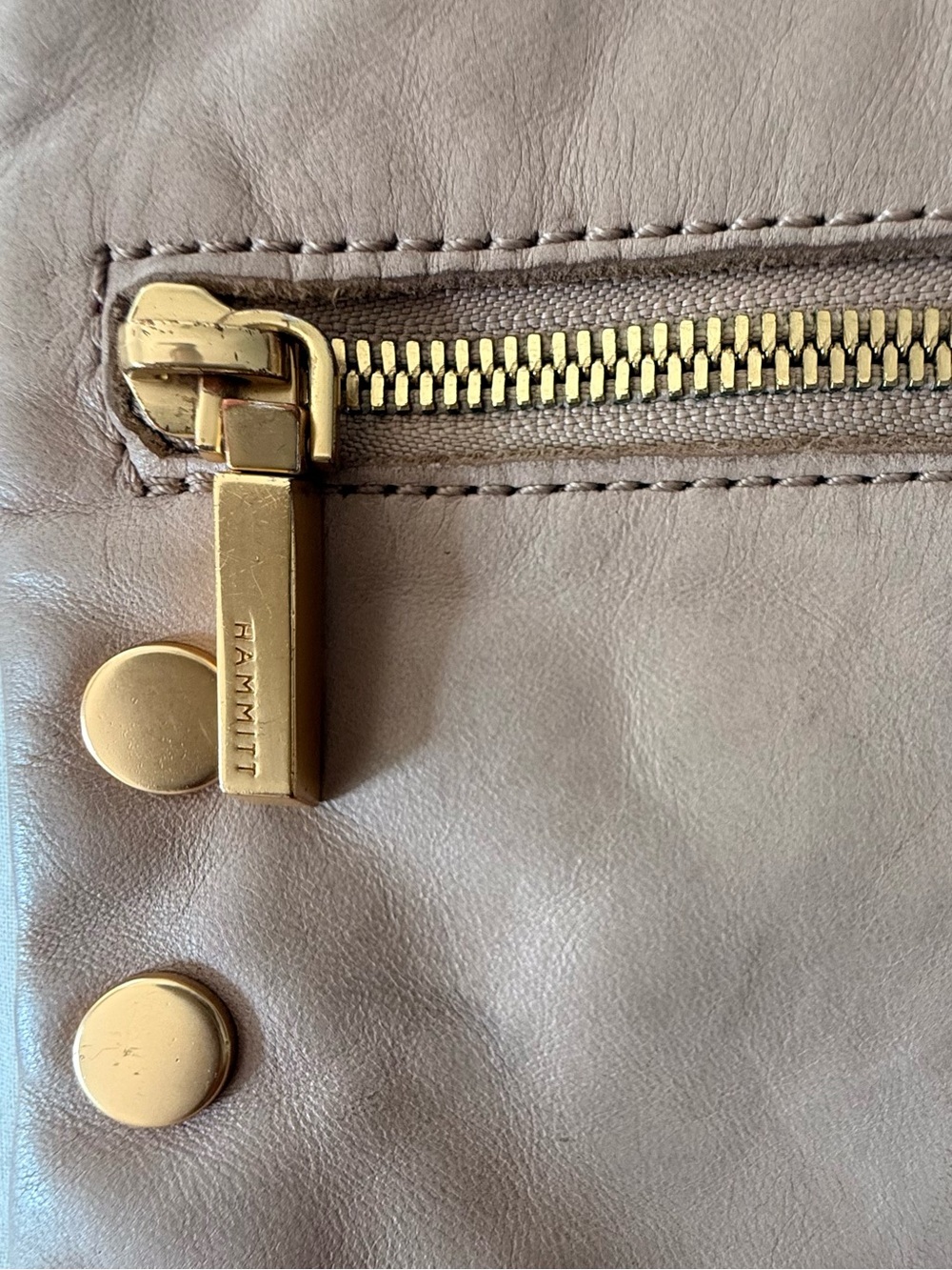 Hammitt Nash Crossbody Bag Small Mushroom Beige Wristlet - Picture 4 of 6